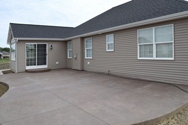 Buckley concrete patio expertise in WA near 98321