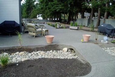 Lake Washington concrete patio expertise in WA near 99016