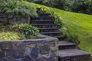 Covington hardscape design services in WA near 98042