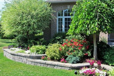 Lake Washington hardscape design team in WA near 99016