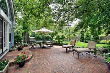 Expert Covington patio remodel in WA near 98042