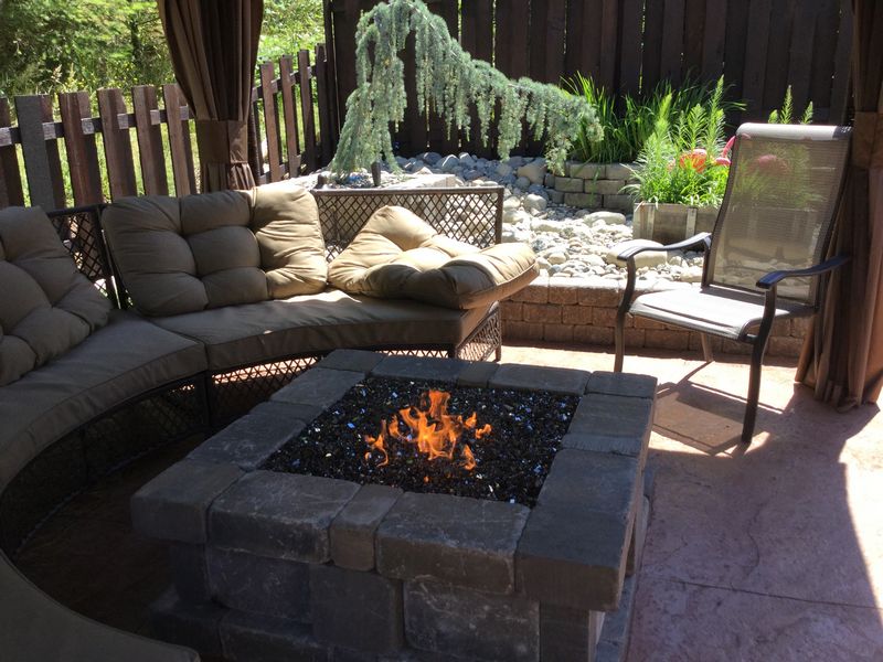 outdoor-gas-fireplace-sammamish-wa