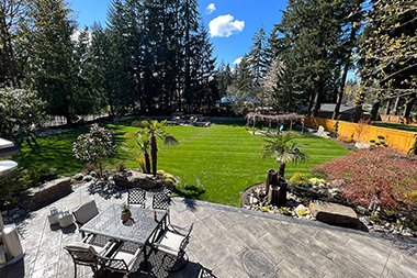Issaquah backyard concrete services in WA