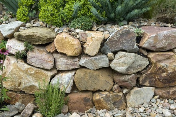 Edgewood Boulder Retaining Wall
