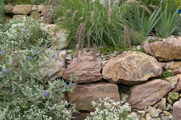 Edgewood Landscaping Boulders