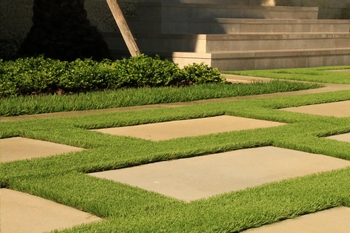 White Center Artificial Grass